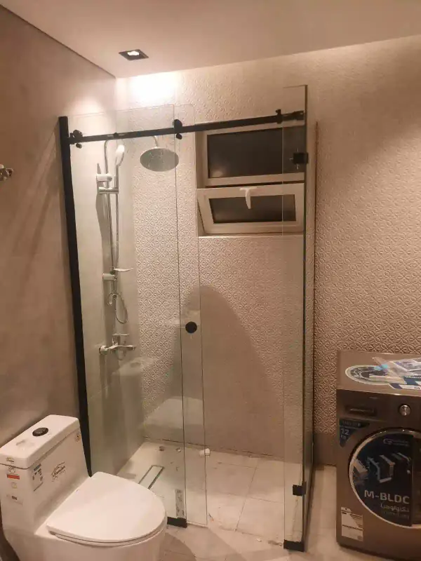 شاور واك إن زجاجي جدة